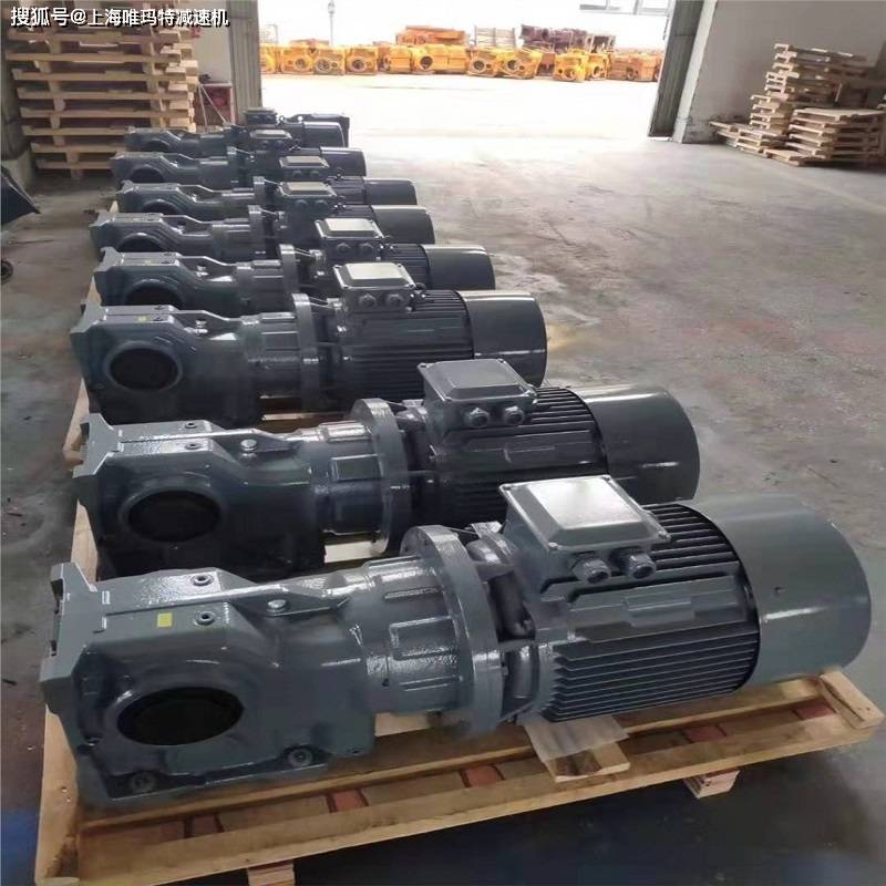 FAF107-Y45KW-4P减速机FAF107DRS225M4BE30-12.38-M1-0轴承型
