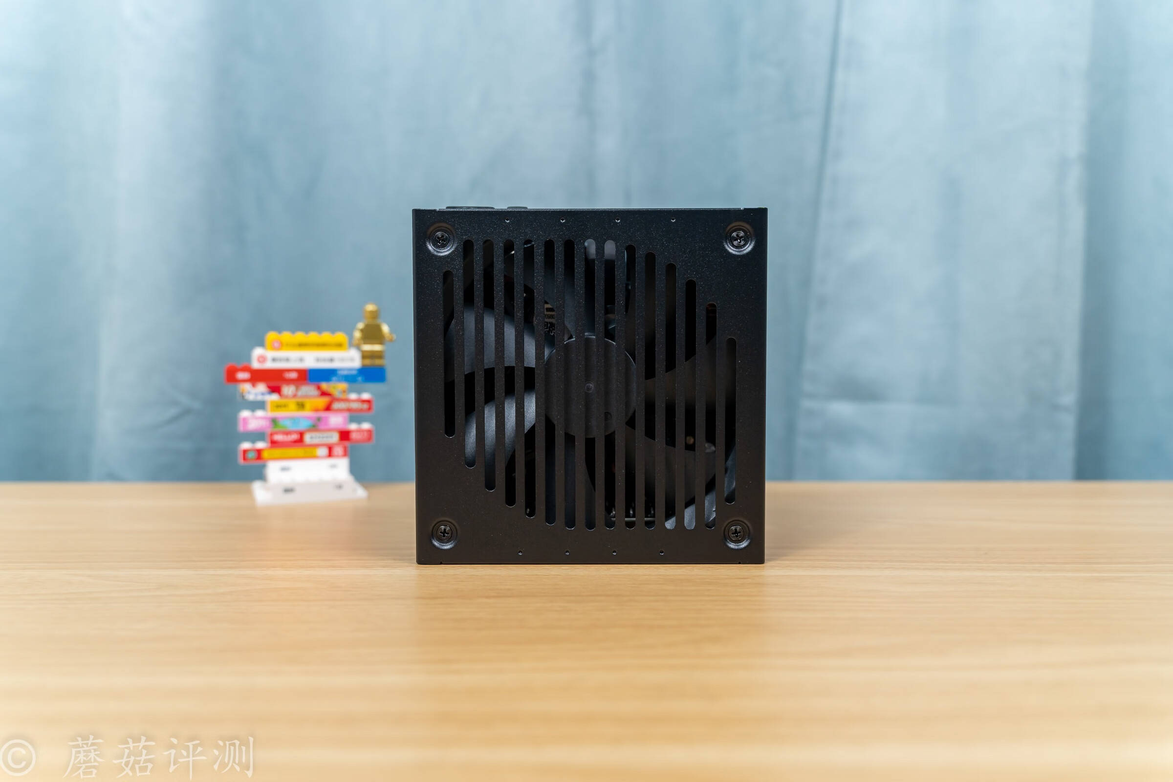 高品质、使用体验非常棒的一款电源，先马XP1000W Super白金牌全模组电源 评测