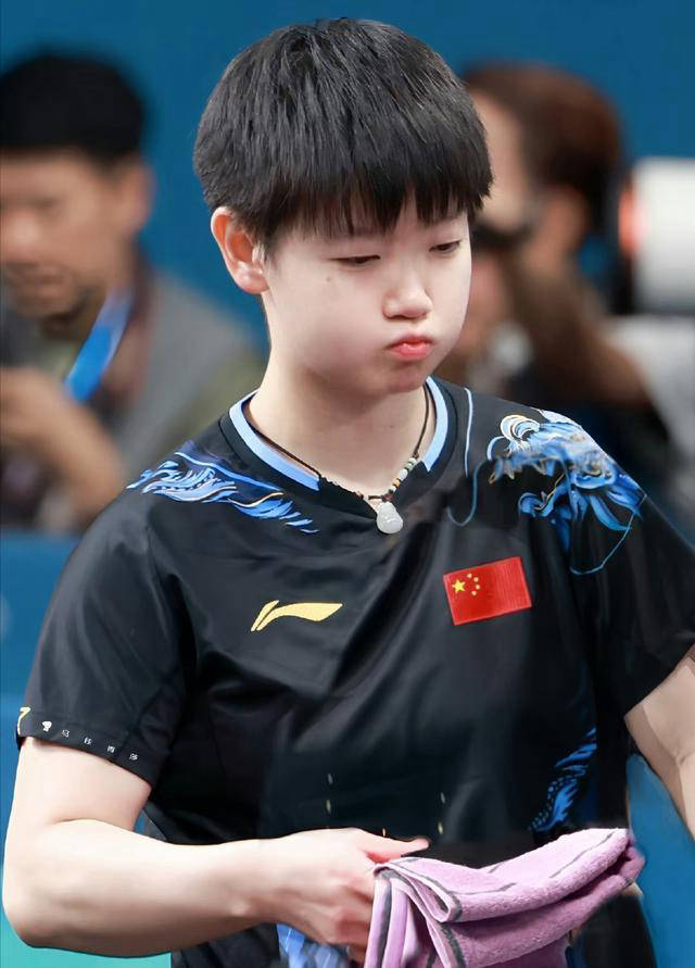 马龙的一句“乖萌萌”，让孙颖莎得到了更可爱的昵称，直击球迷的心坎