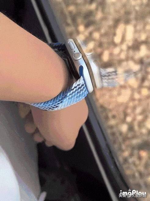 最近全网都在试！结果“真拔不下来了”，专家解释原理