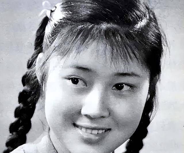 她是首个被执行死刑的女星，曾红遍大江南北，枪毙前喊：这不公平