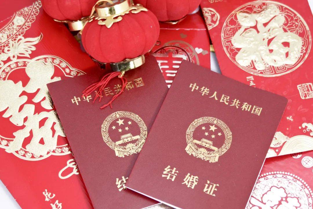 7点出发丨四川一学校全体教师举报副校长？官方通报！